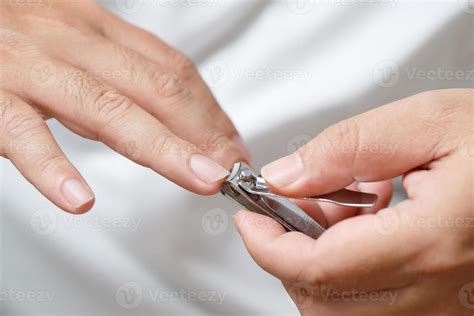 image_of_sparga_clean_and_trimmed