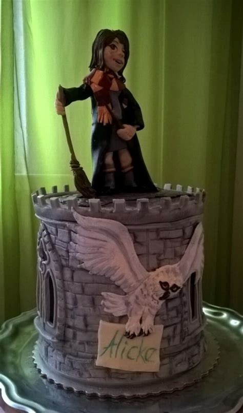 Torta s motívom Harryho Pottera