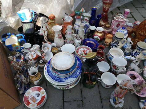 Obrázok kategorizácie materiálov (porcelán, tvrdené sklo, keramika, bone china)