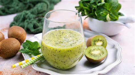 Smoothie s kokosovým mliekom a ovocím