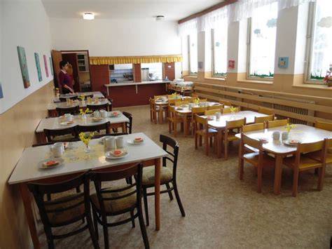Školská jedáleň s denným menu pre dôchodcov