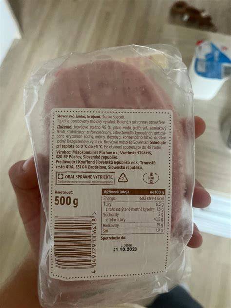 Infografika: Zloženie bravčového bôčika a jeho nutričné hodnoty