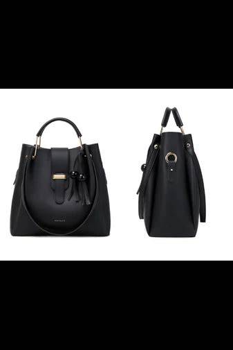 Ilustrácia rôznych modelov čiernych kabeliek: listová, crossbody, shopperka