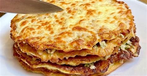 Grilované plnené chlebové placky