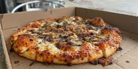 Obrázok interiéru a otváracích priestorov Manolo Restaurant a Pizza Piazza