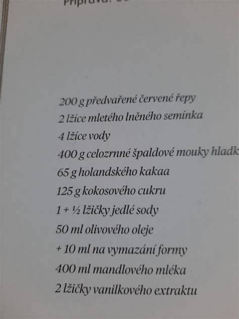 Infografika: Výživové hodnoty červenej repy a kakaa