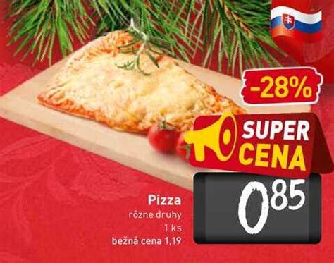 Rôzne druhy plnených pizza štangličiek