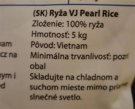 Infografika: Nutričné hodnoty čiernej ryže, porovnanie s bielou a hnedou ryžou