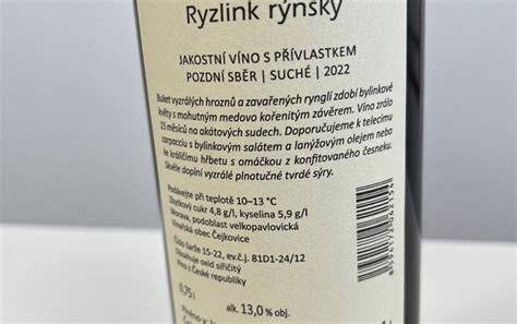 Infografika: výživové údaje taro prášku