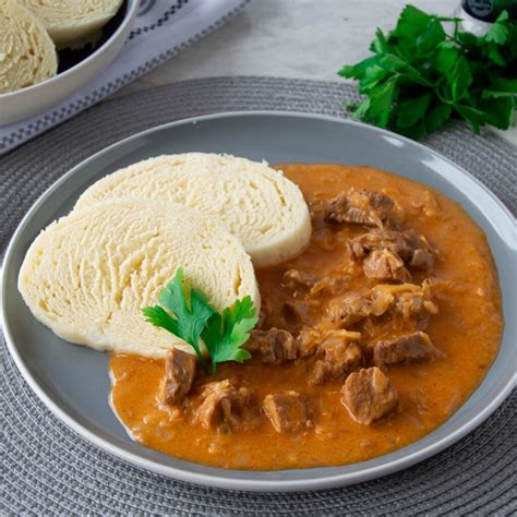Ingrediencie na pečený guláš
