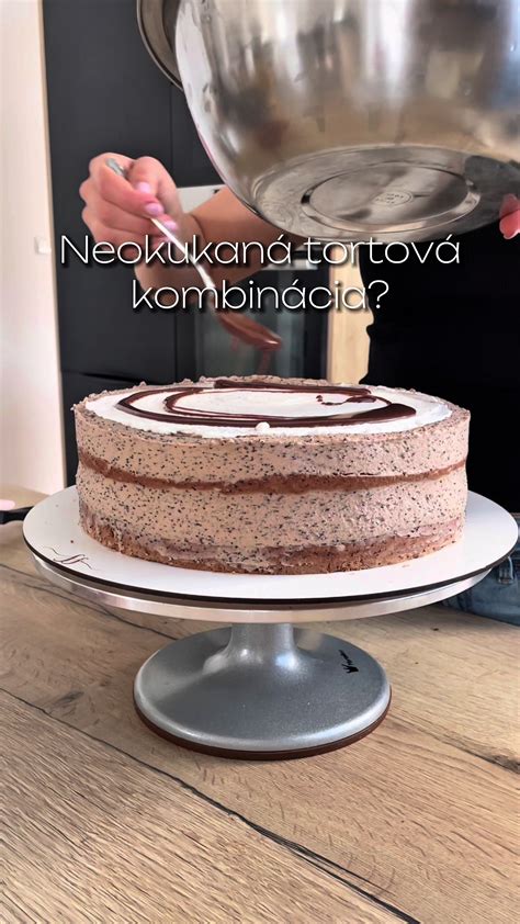 Schéma vrstiev torty: korpusy a krém