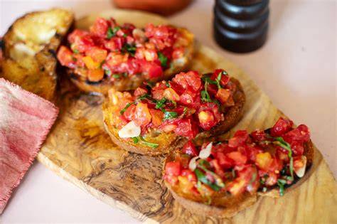 Bruschetta a arabšky̌ chlieb_inforgrafika