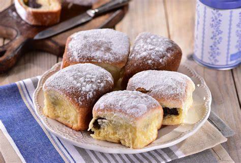 Infografika: kroky prípravy kvásku a cesta na pečené buchty
