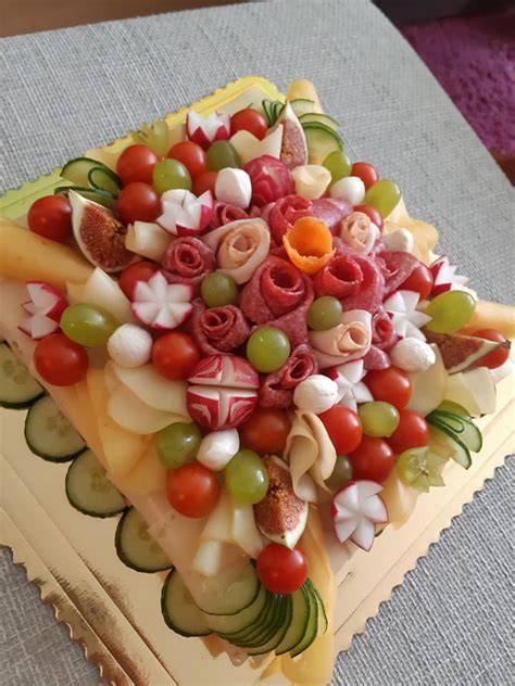 Rôzne vrstvené slané torty - inšpirácie