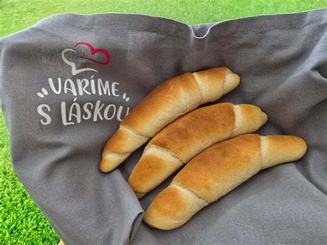 Ručné váženie cesta na rožky