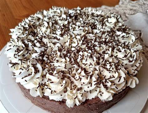Obrázok krému z mascarpone a šľahačky
