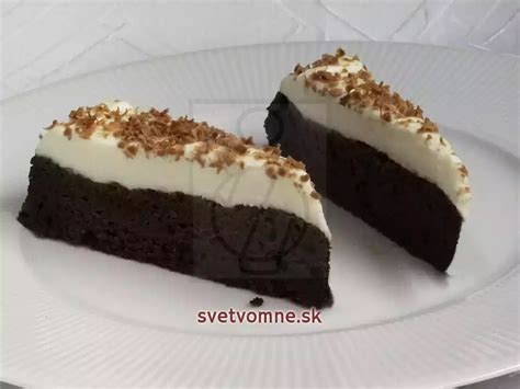 Obrázok: Čokoládový zákusok s mascarpone krémom a orechmi